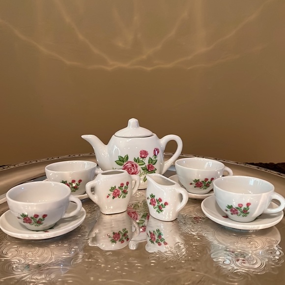 Other - NEW Vtg Miniature Porcelain Tea Set; teapot, sugar & creamer, 4 cups & saucers.
